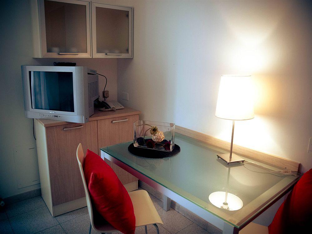 Residence Internazionale Ρίμινι Εξωτερικό φωτογραφία
