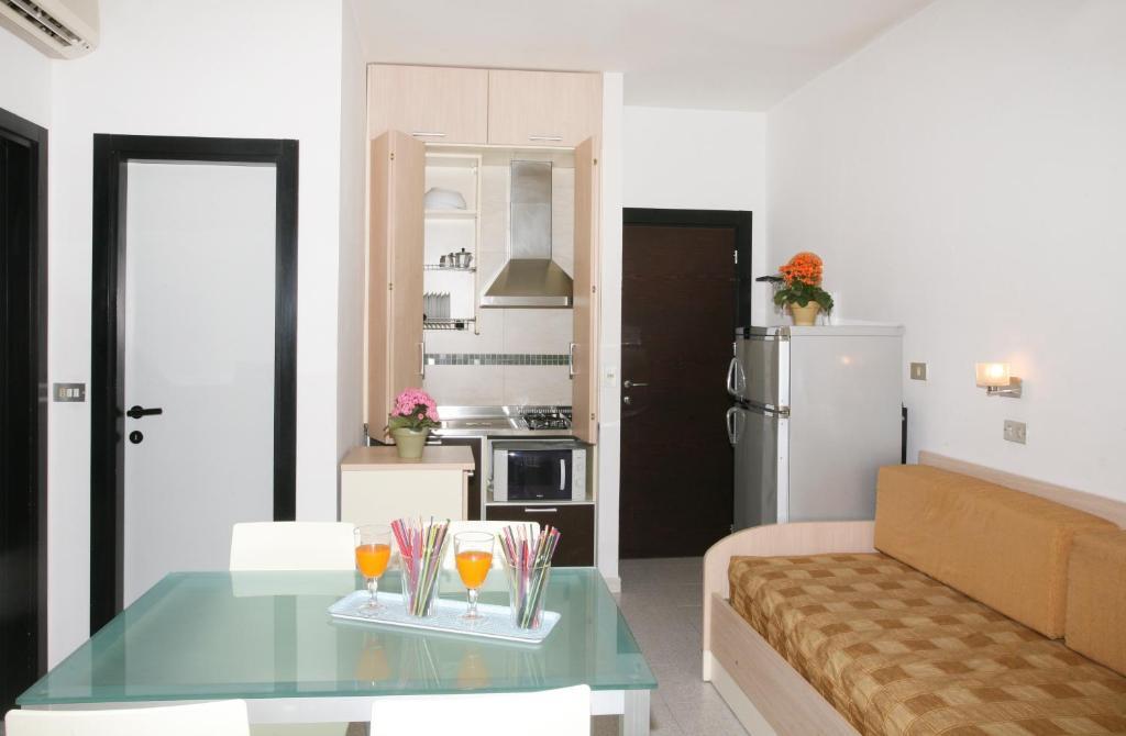 Residence Internazionale Ρίμινι Δωμάτιο φωτογραφία