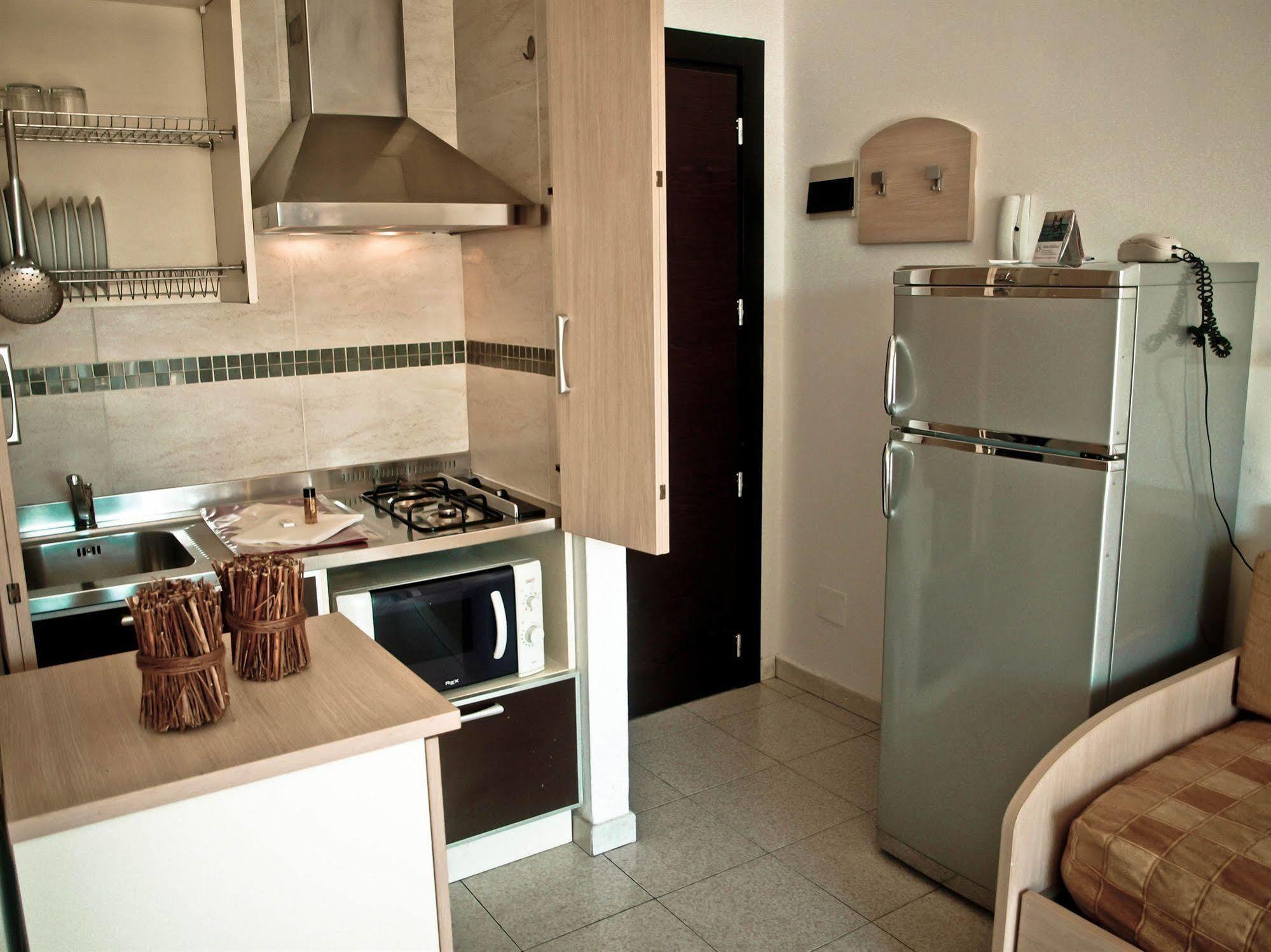 Residence Internazionale Ρίμινι Εξωτερικό φωτογραφία